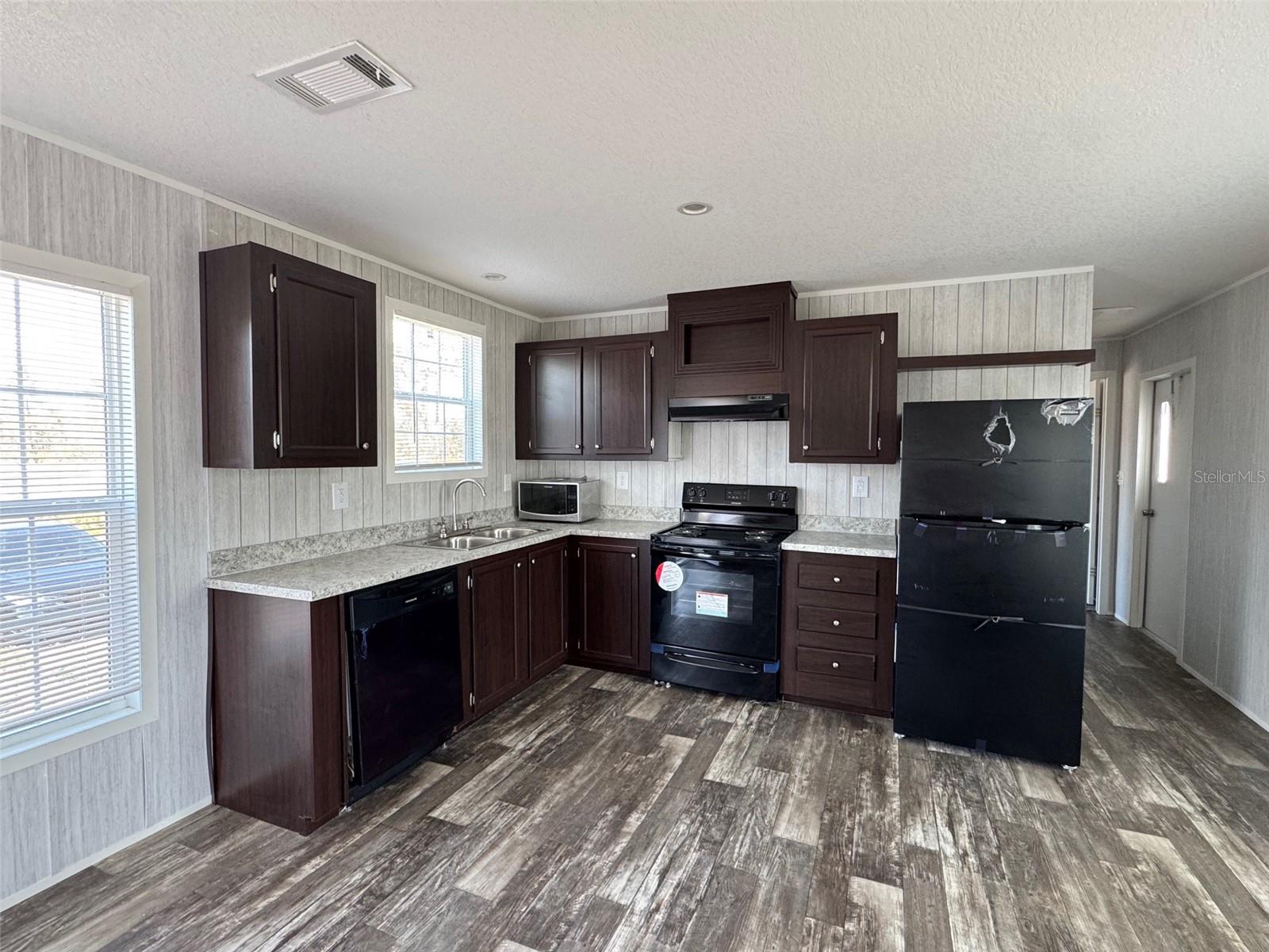 HORSESHOE SUB - Residential