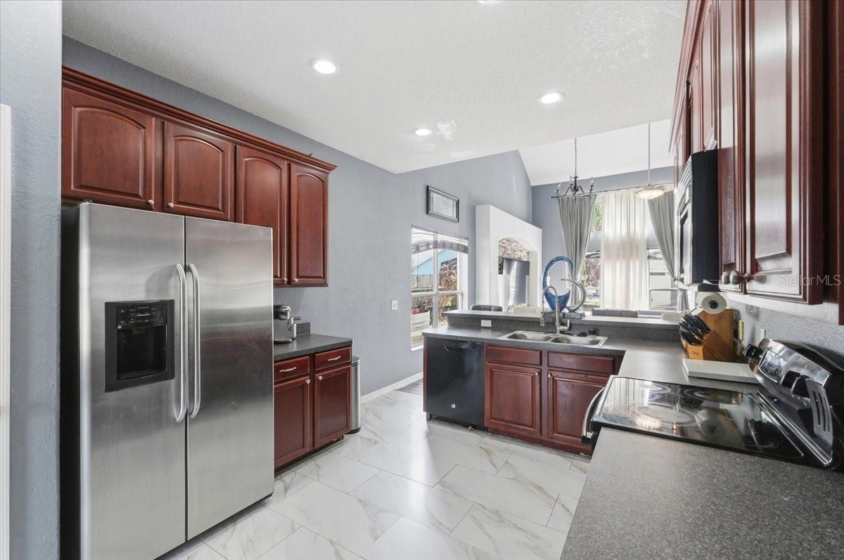 HIGH POINTE NORTH - Residential