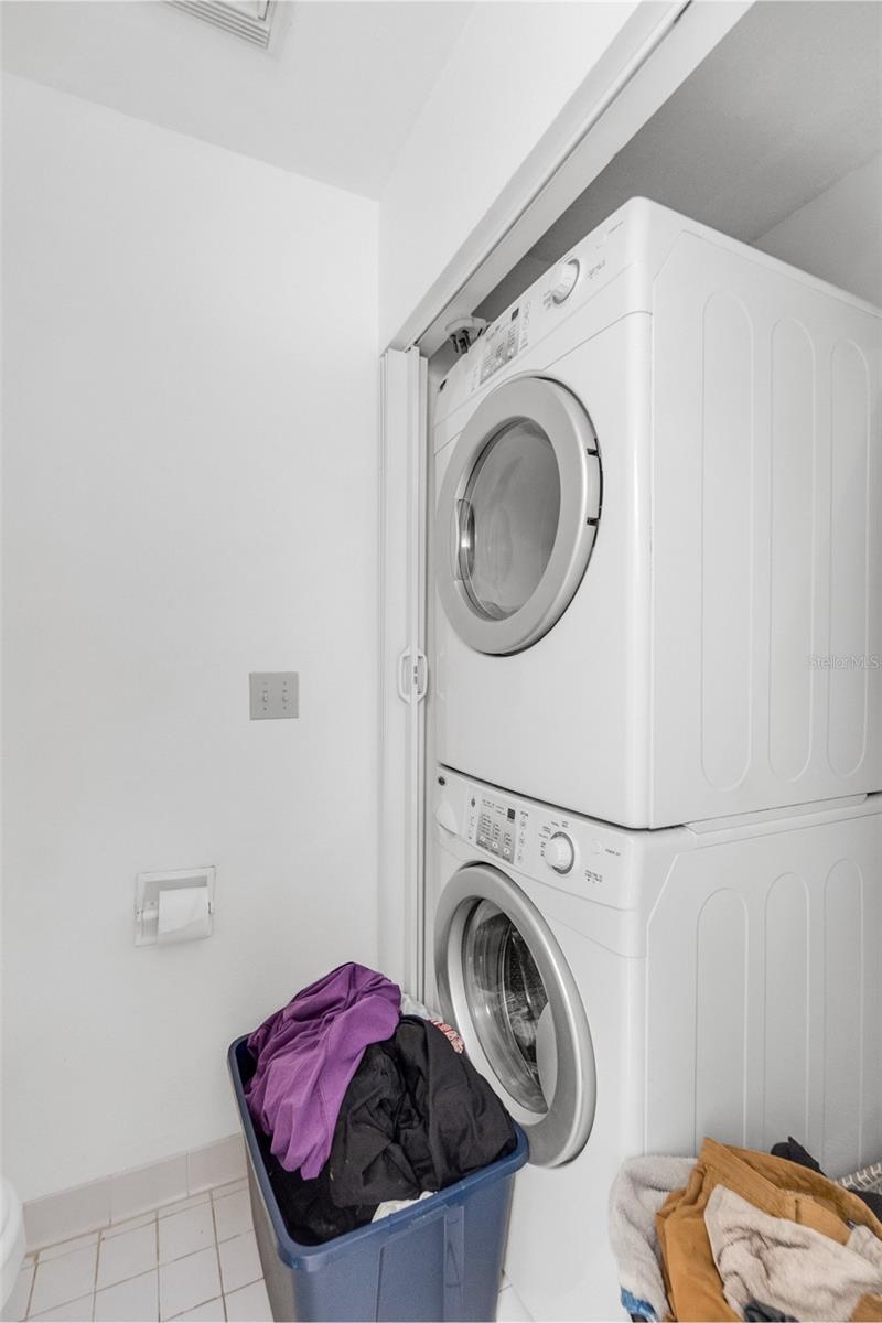 HORIZON TWNHS - Residential