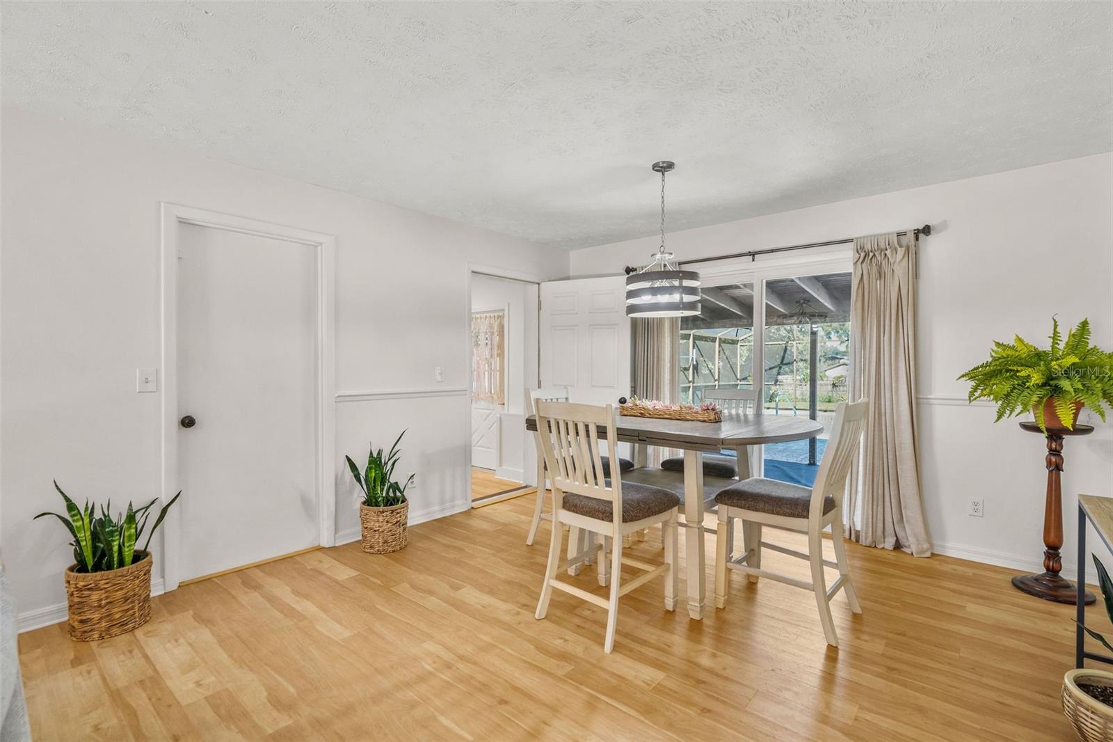 HICKORY HILL ACRES - Residential