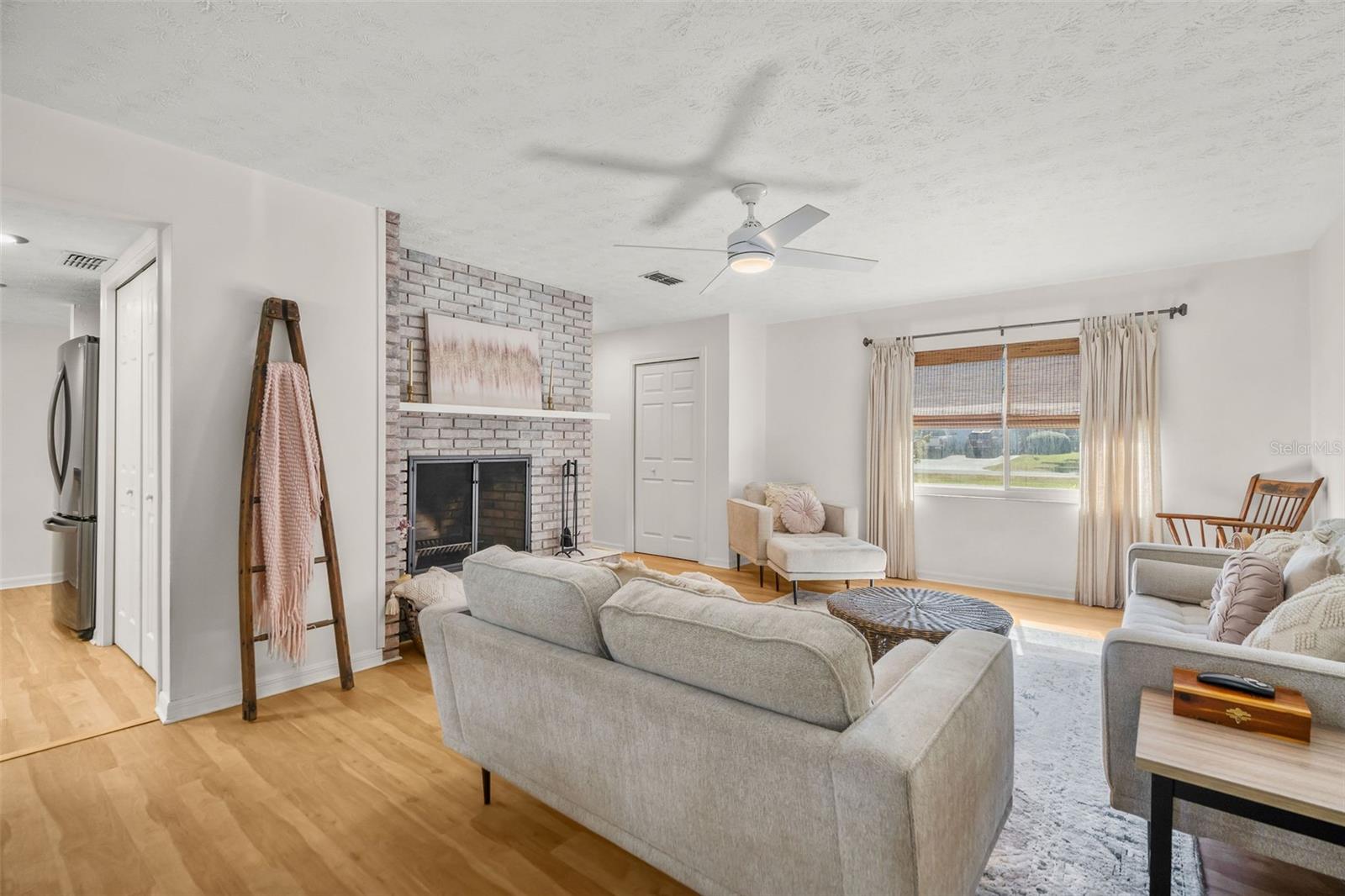 HICKORY HILL ACRES - Residential