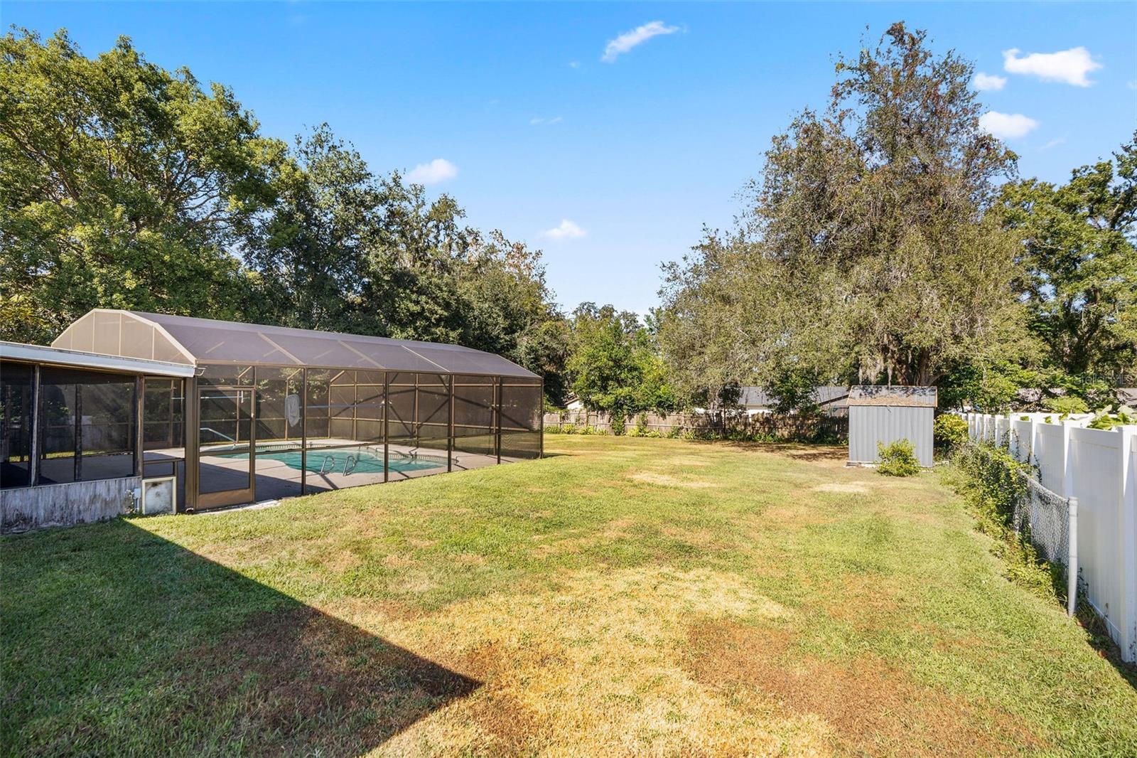 HICKORY HILL ACRES - Residential