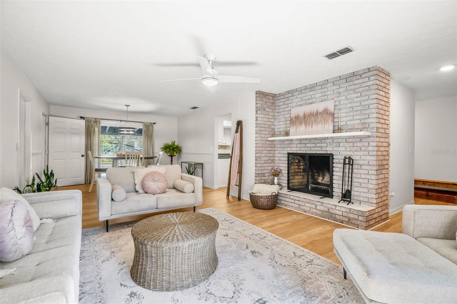 HICKORY HILL ACRES - Residential