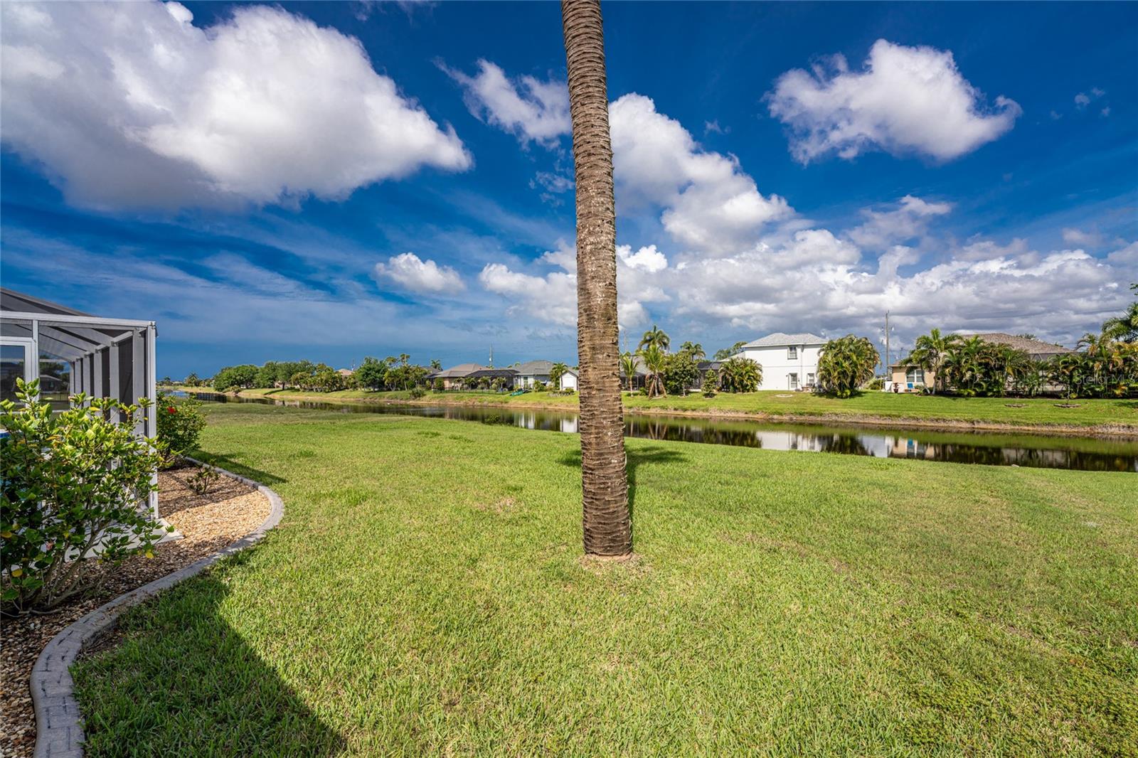 ROTONDA PINE VALLEY - Residential