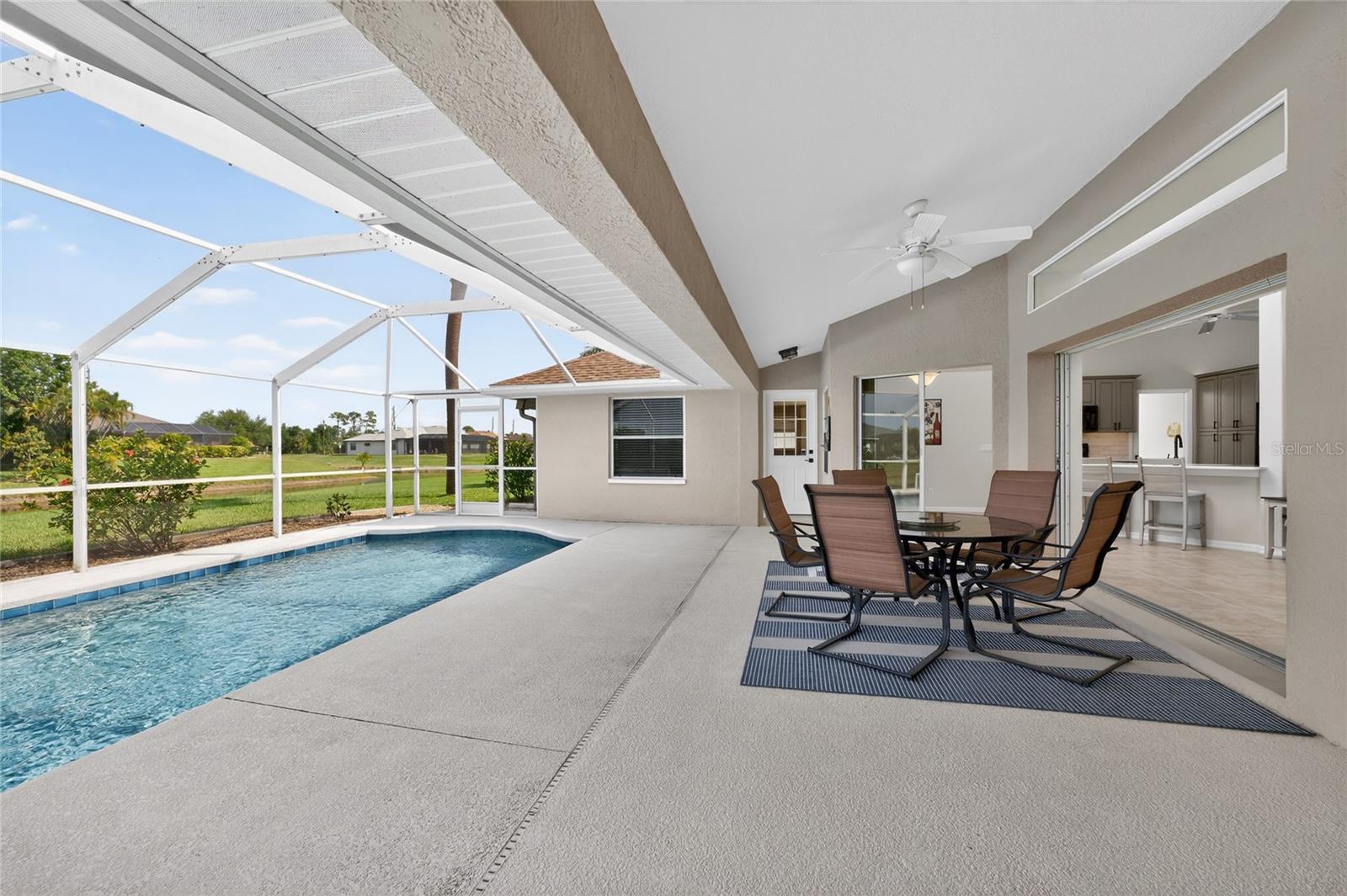 ROTONDA PINE VALLEY - Residential