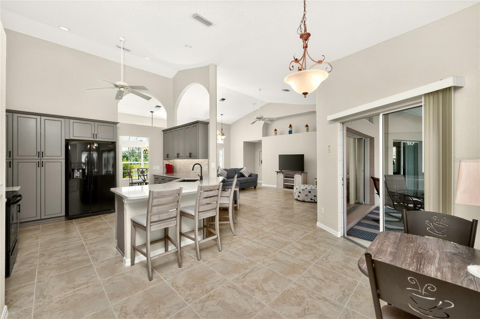 ROTONDA PINE VALLEY - Residential