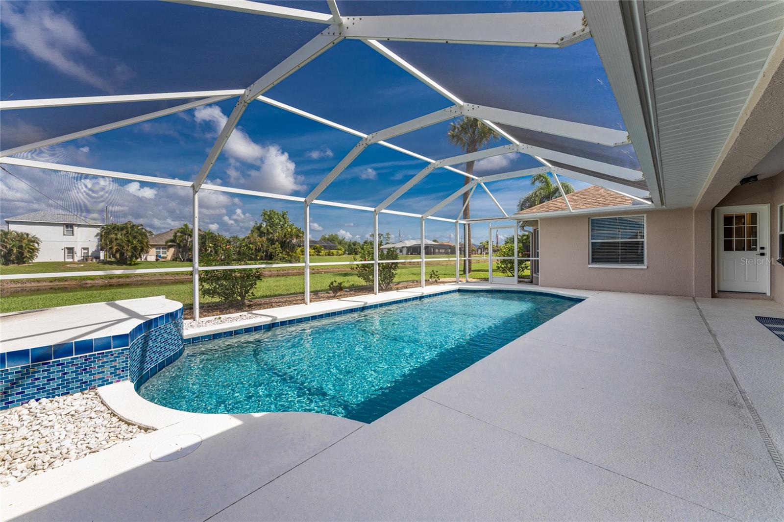 ROTONDA PINE VALLEY - Residential