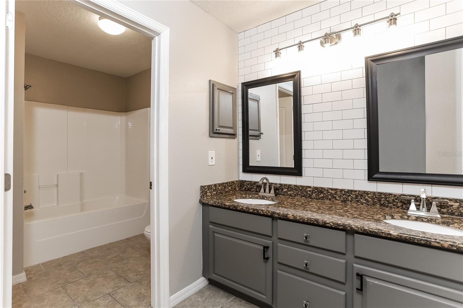 POINCIANA NBRHD 5 VILLAGE 7 - Residential Lease