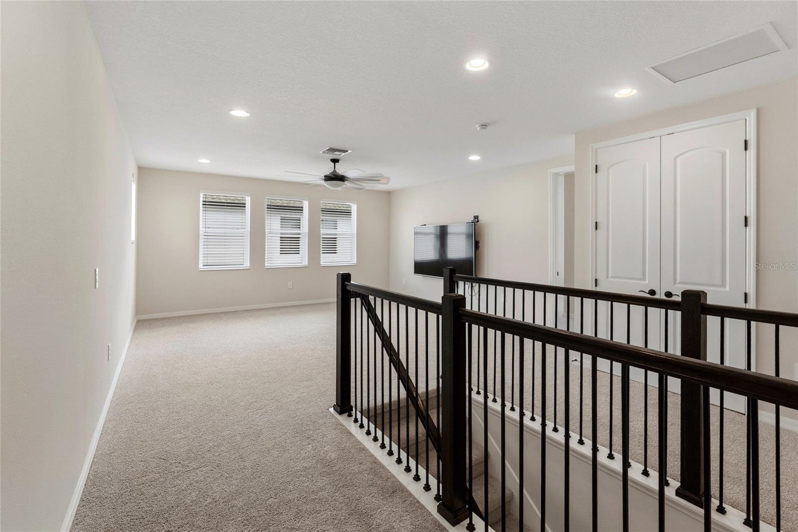 PROMENADE ESTATES PH II - Residential