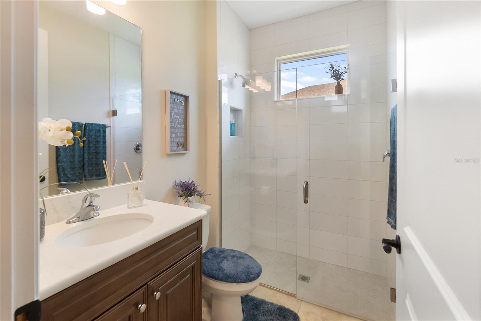 PROMENADE ESTATES PH II - Residential