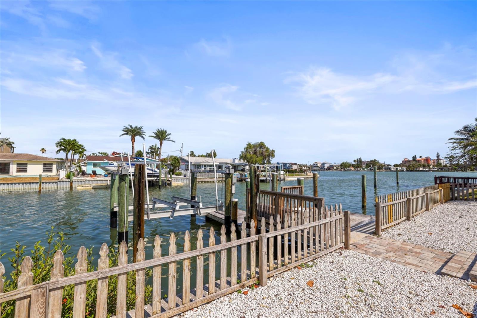 ISLAND ESTATES UNIT 1 SEC A - Residential