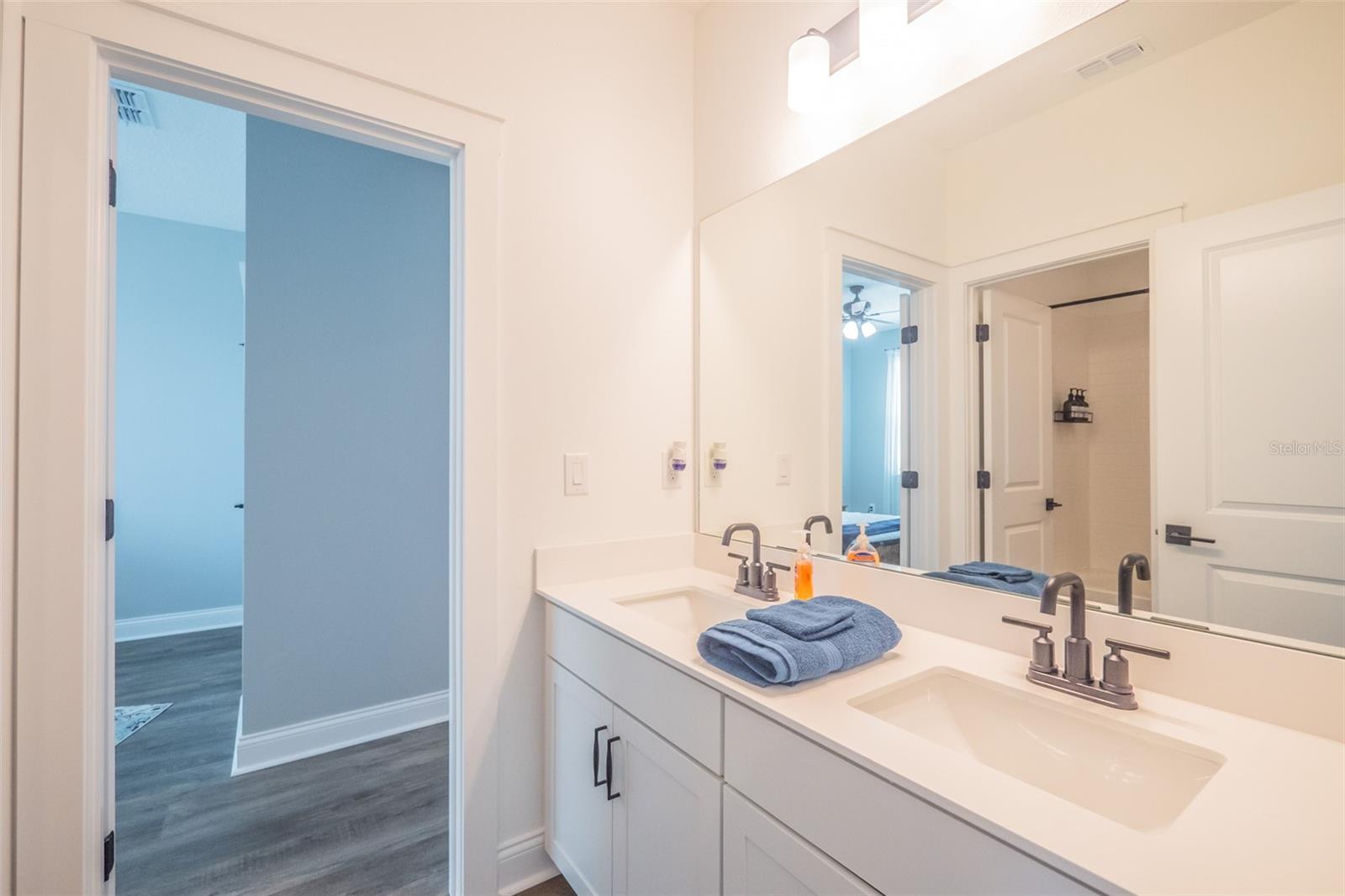 HORIZON ISLE - Residential