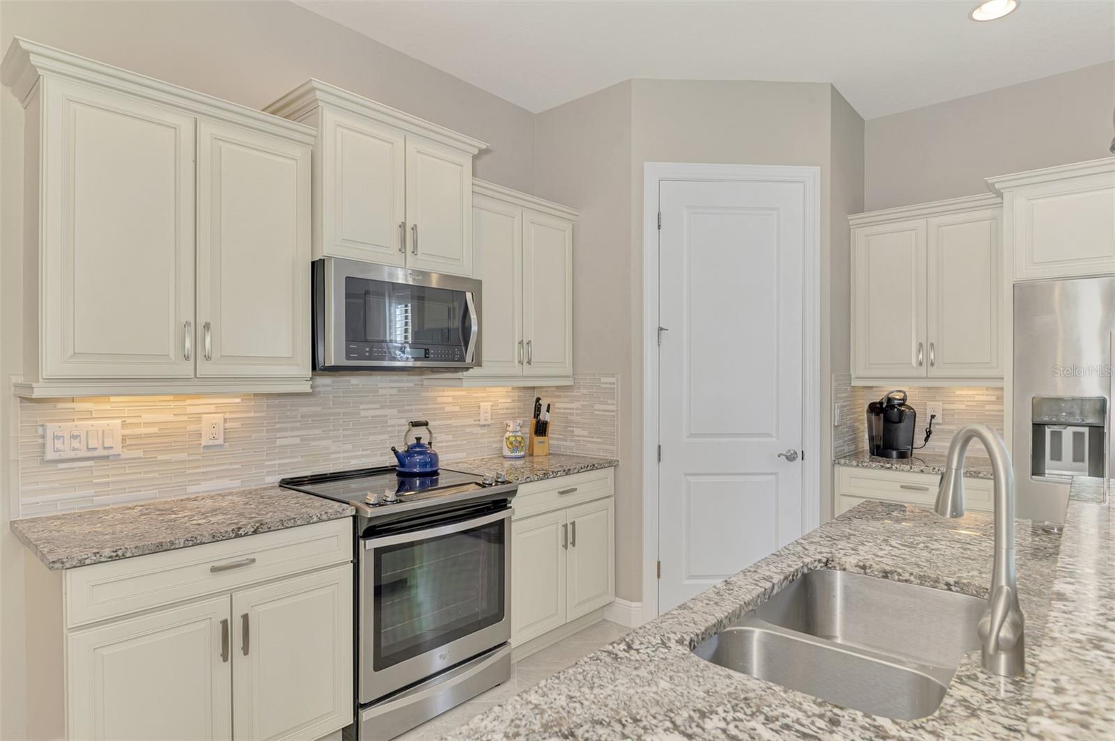 SARASOTA NATIONAL PH 3 - Residential