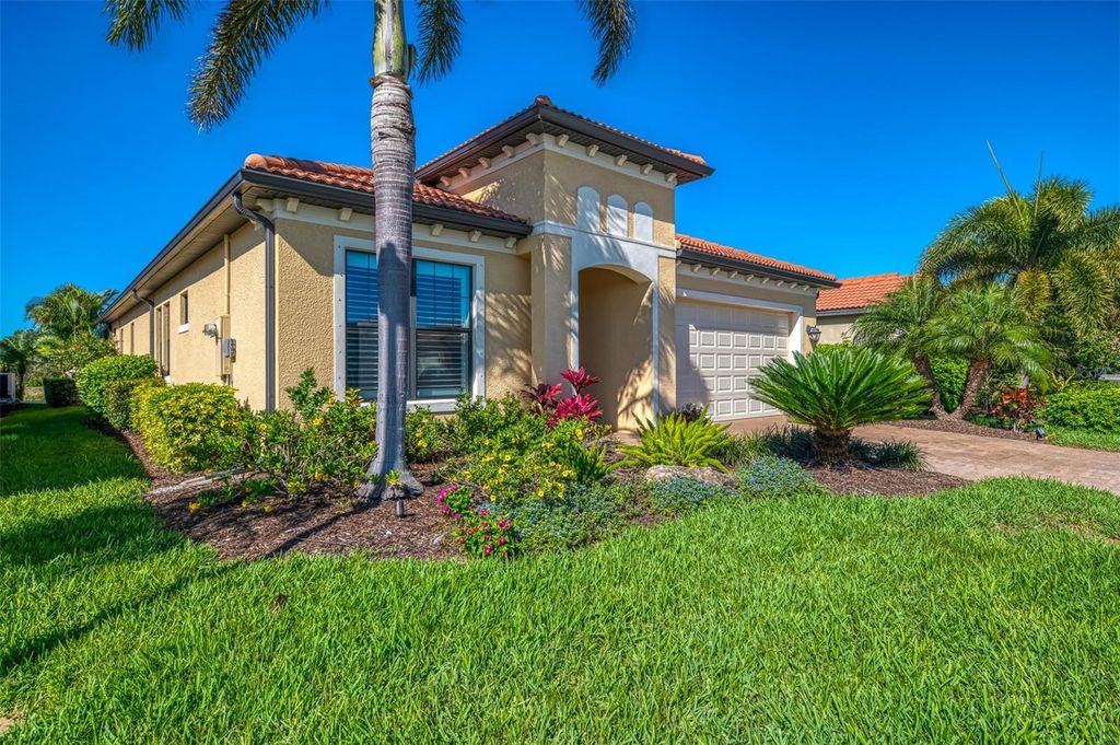 Photo of 10407 Medjool Drive, Venice, FL 34293 (MLS # N6143517)