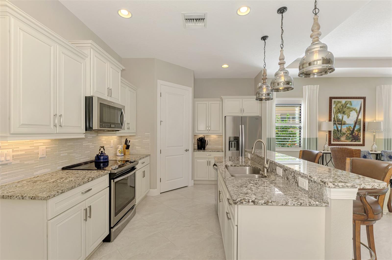 SARASOTA NATIONAL PH 3 - Residential