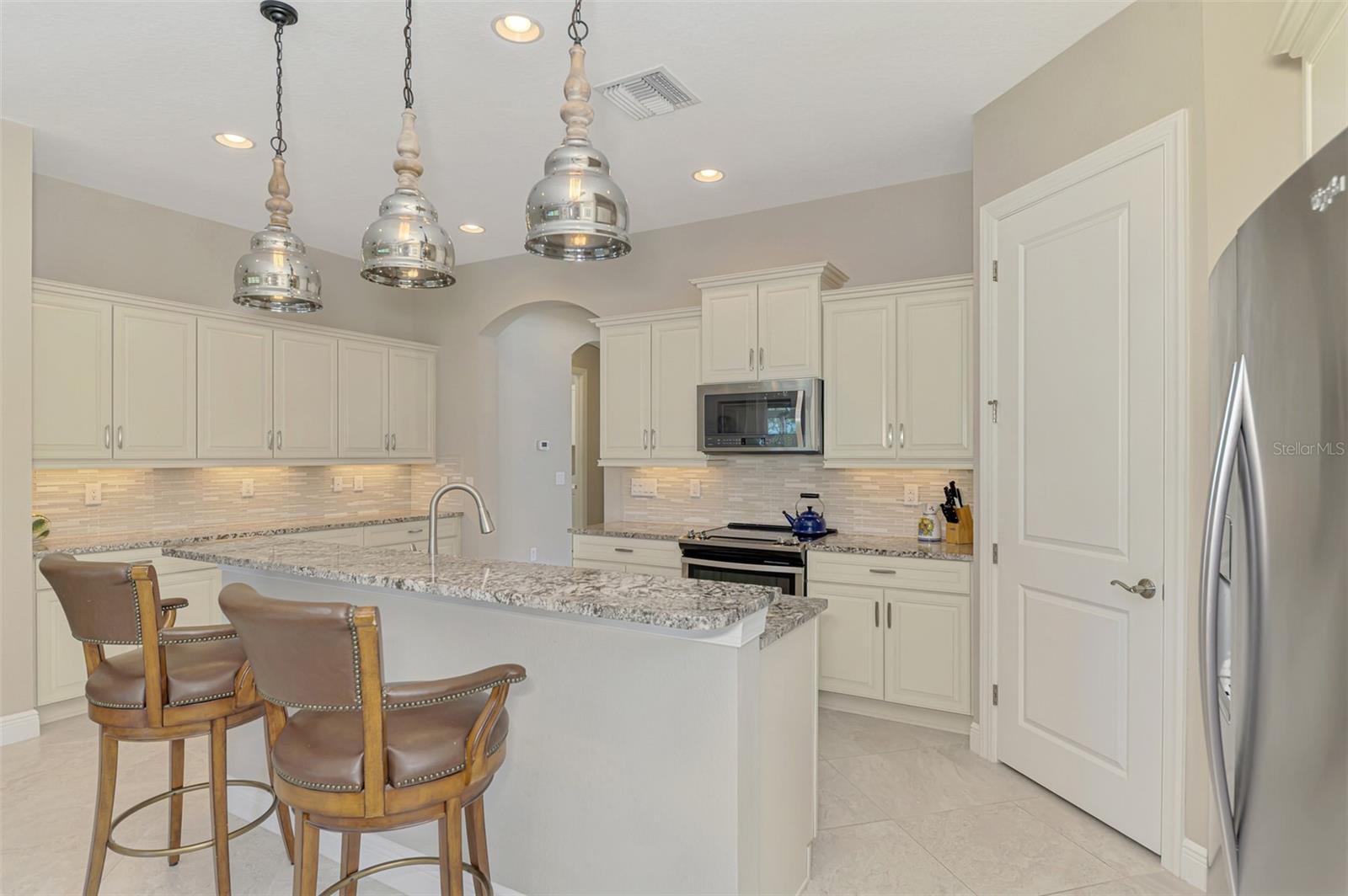 SARASOTA NATIONAL PH 3 - Residential