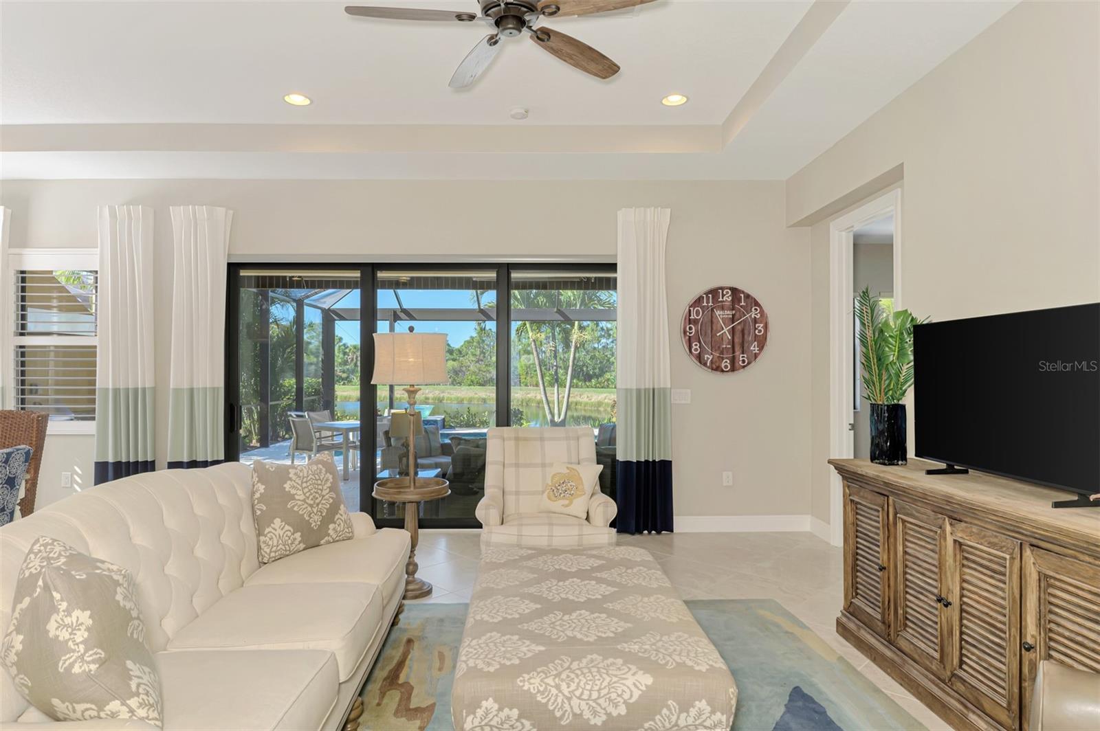 SARASOTA NATIONAL PH 3 - Residential