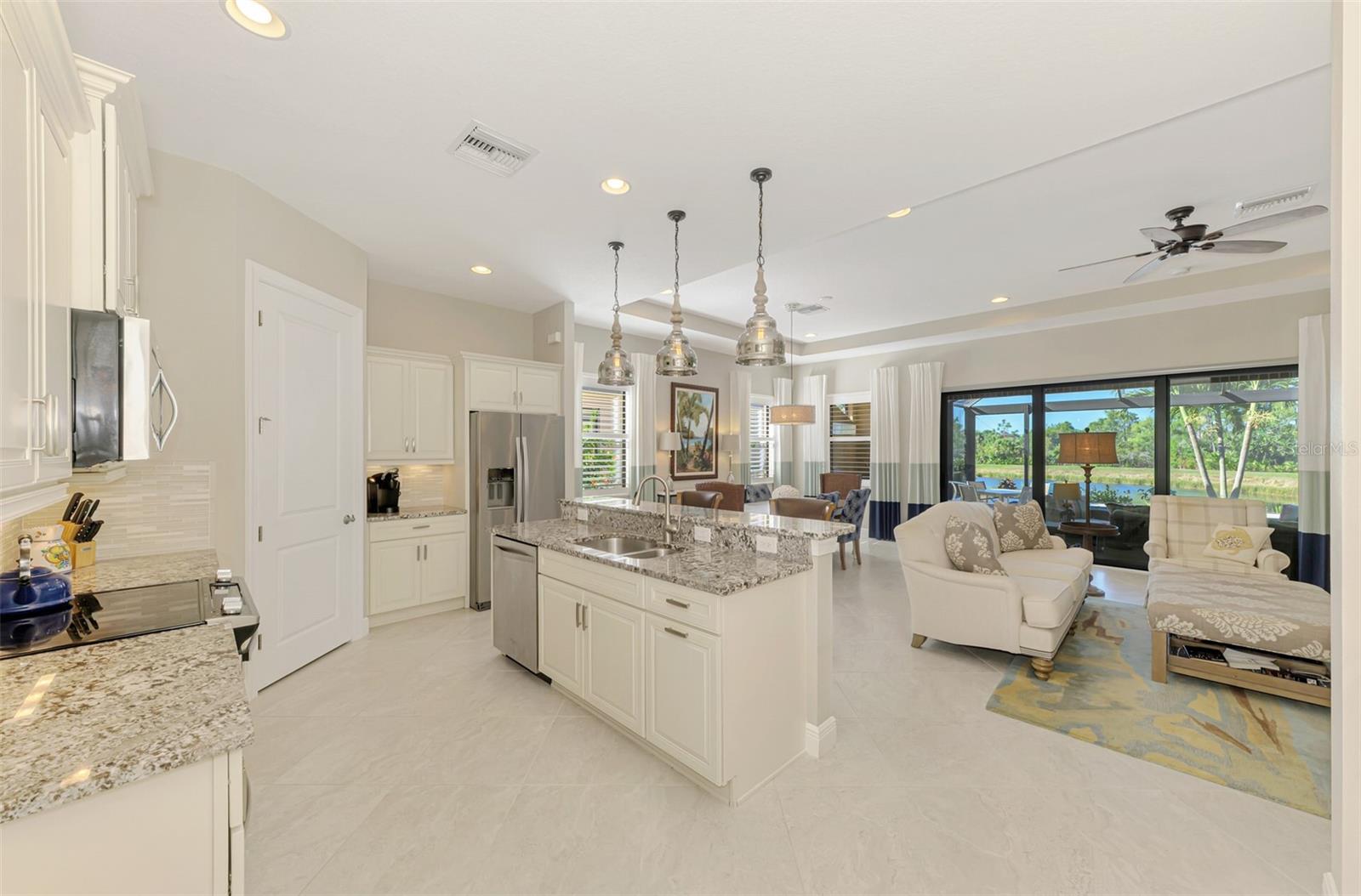 SARASOTA NATIONAL PH 3 - Residential