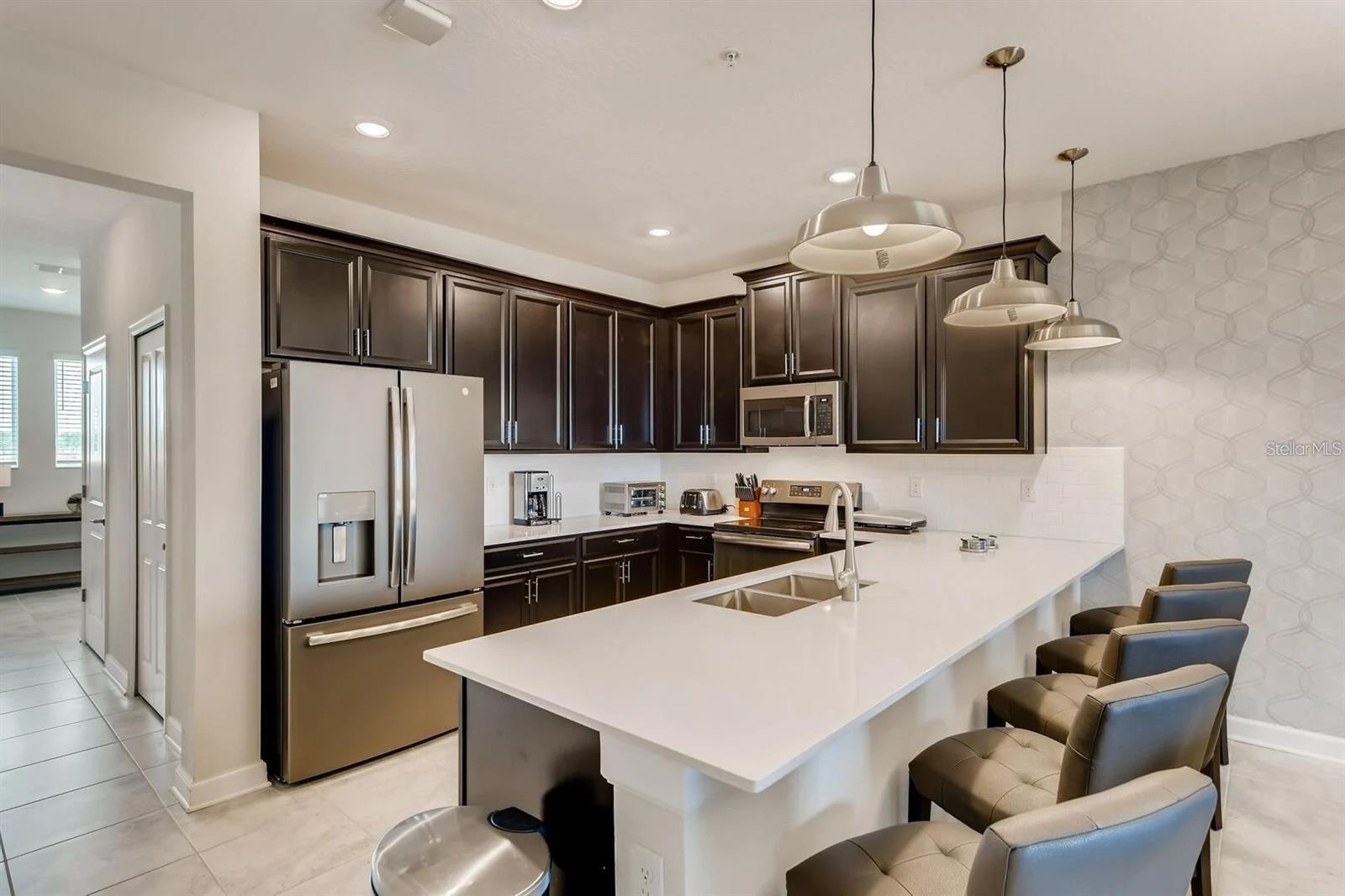 CHAMPIONSGATE CONDO PH 18 - Residential Lease