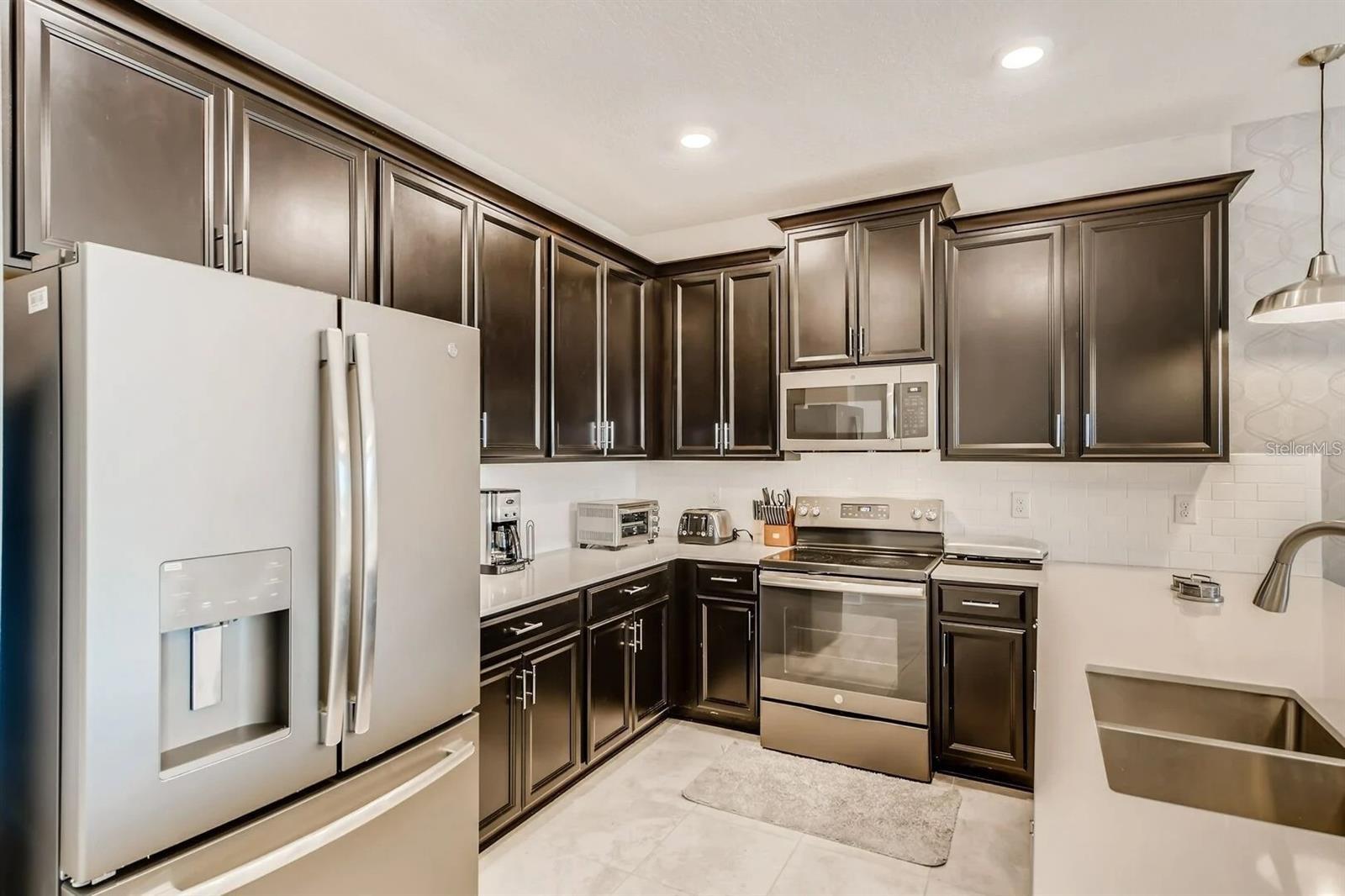 CHAMPIONSGATE CONDO PH 18 - Residential Lease