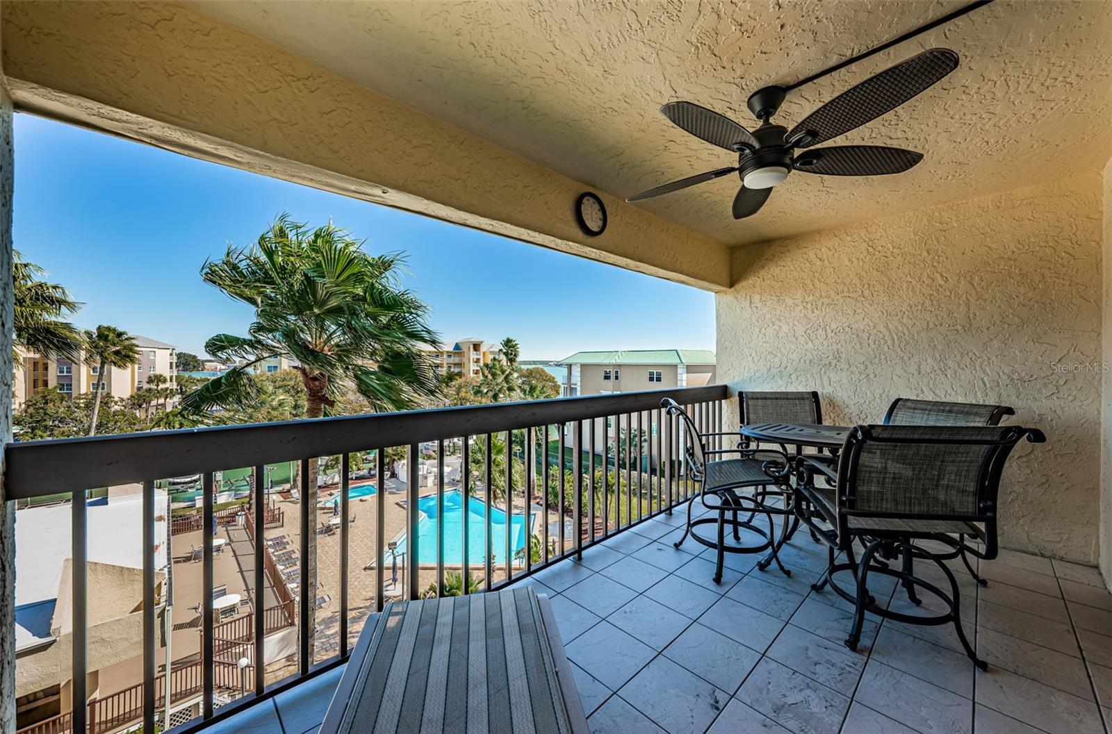 BOCA VISTA CONDOMINUM - Residential