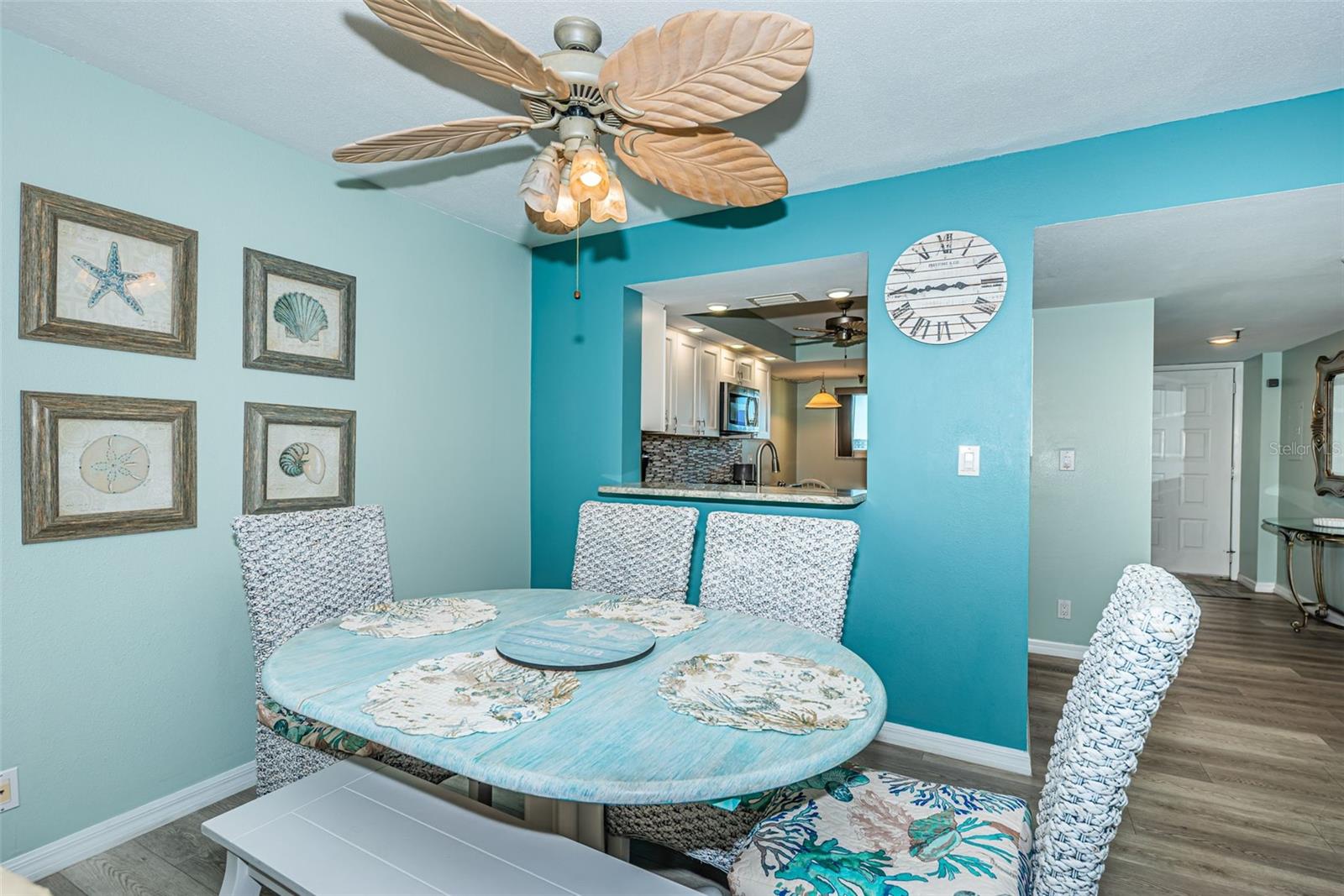 BOCA VISTA CONDOMINUM - Residential