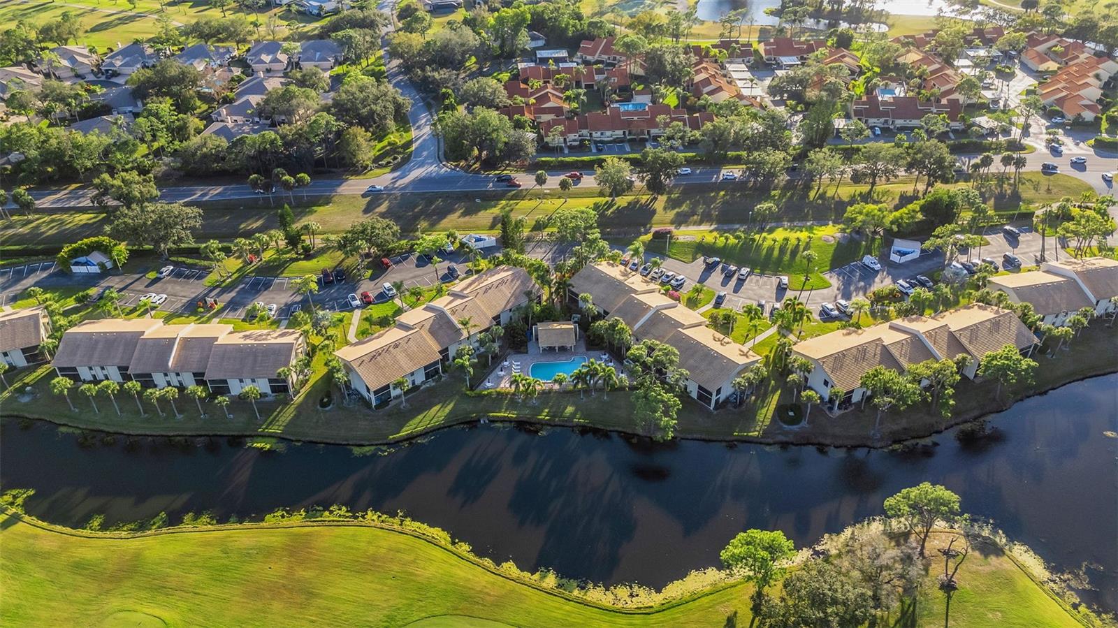 WEYBRIDGE - Residential