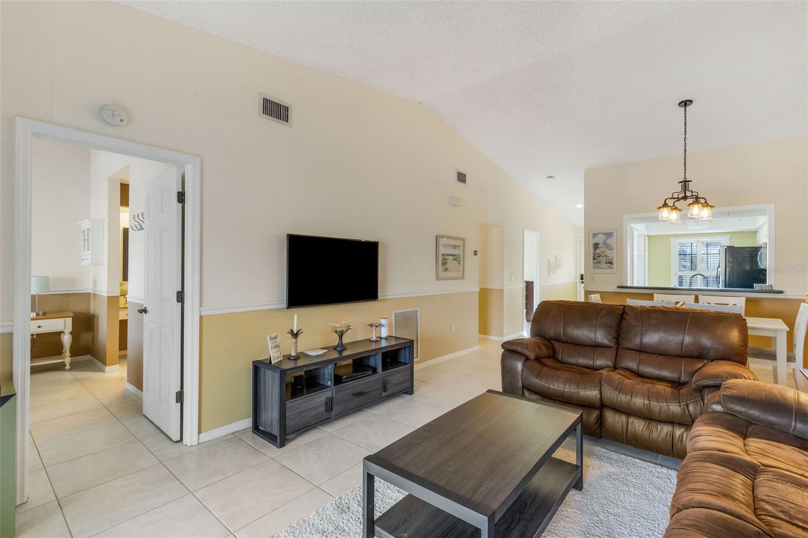 WEYBRIDGE - Residential