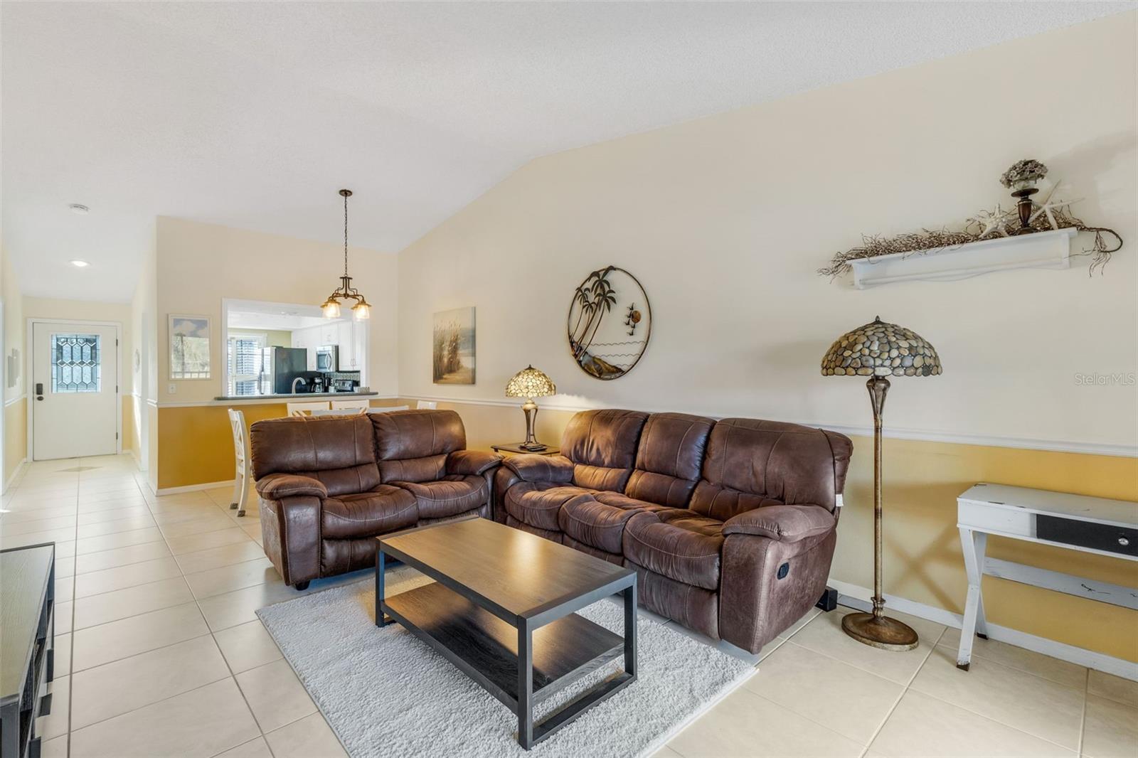 WEYBRIDGE - Residential