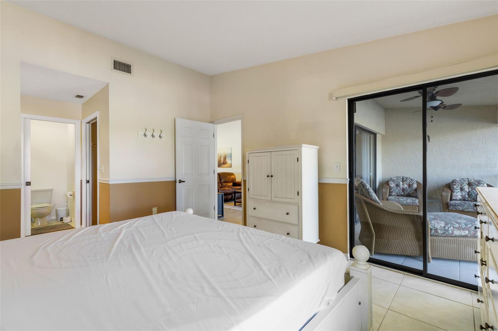 WEYBRIDGE - Residential