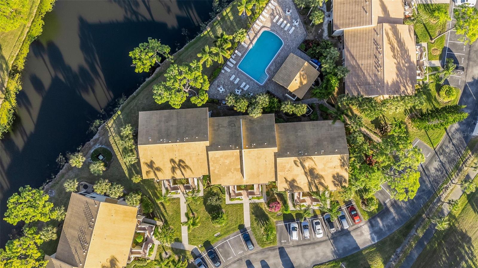 WEYBRIDGE - Residential