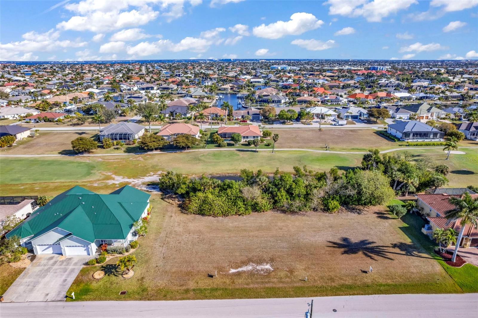 PUNTA GORDA ISLES SEC 12 - Land