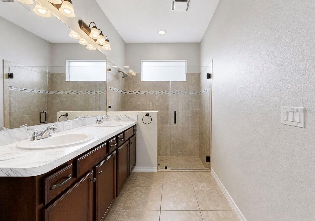 DOVER GROVES - Residential