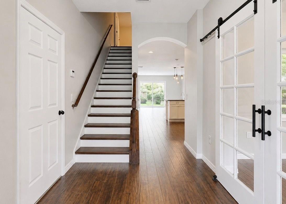 DOVER GROVES - Residential