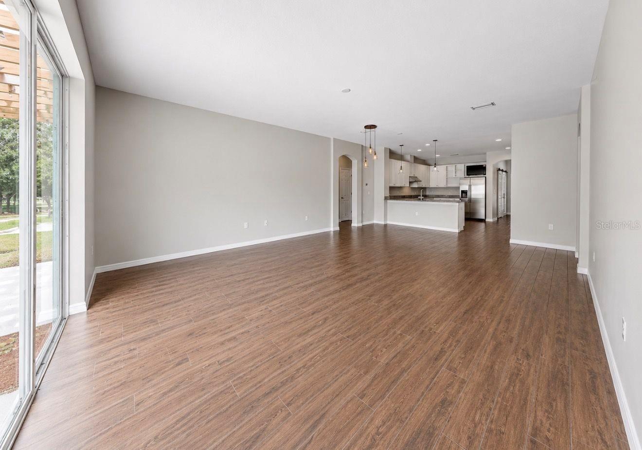 DOVER GROVES - Residential