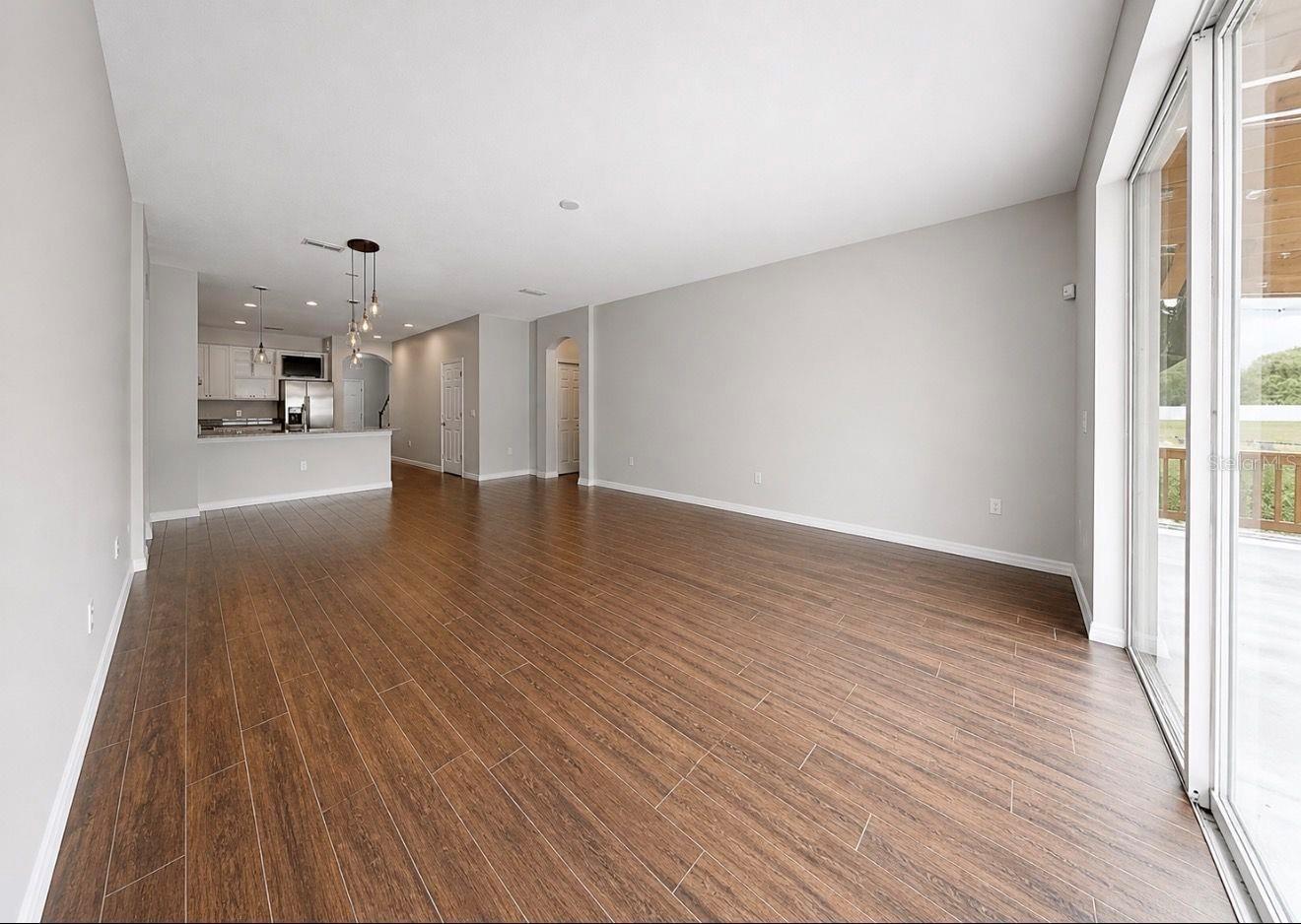 DOVER GROVES - Residential