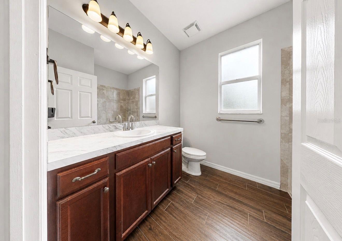 DOVER GROVES - Residential