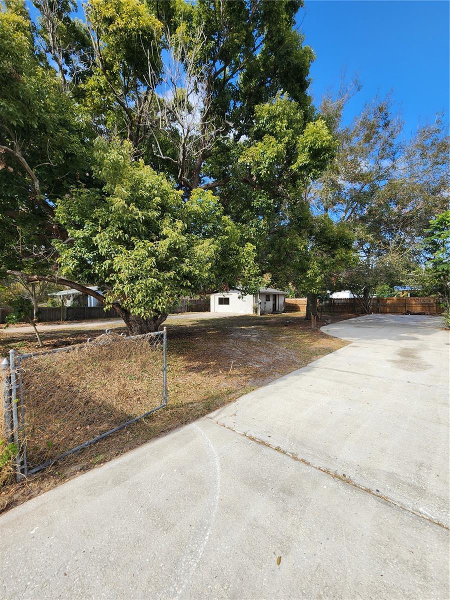 PARKWOOD ACRES - Residential