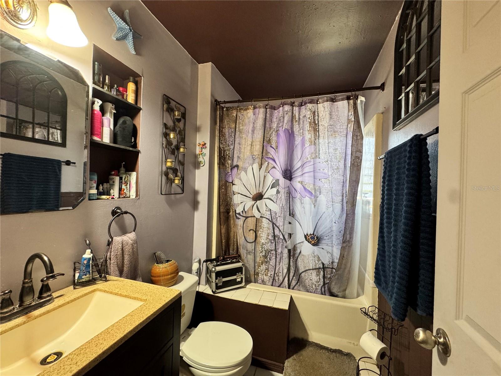 BLUE LAKE TERRACE - Residential