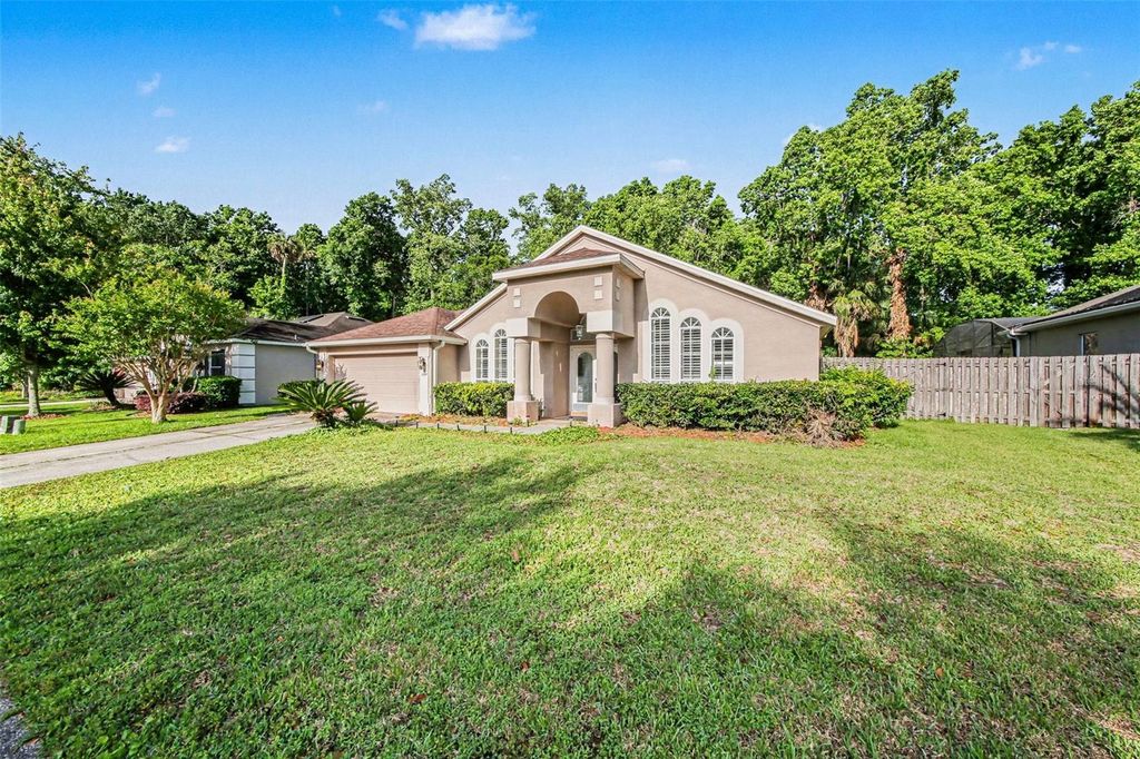 Photo of 1054 Winding Waters Circle, Winter Springs, FL 32708 (MLS # O6398229)