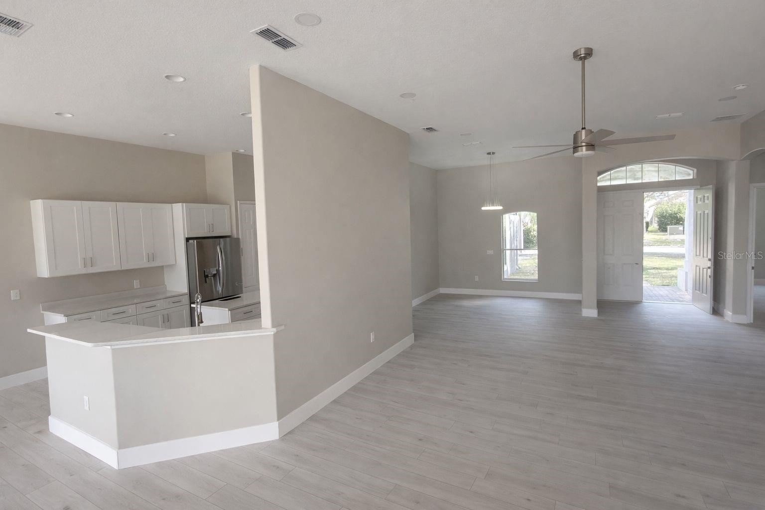 3504 VALLEYVIEW DRIVE