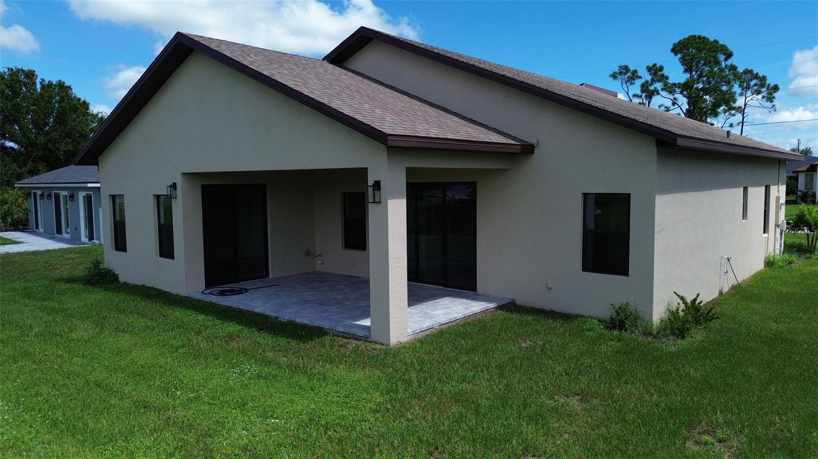ROTONDA LAKES - Residential