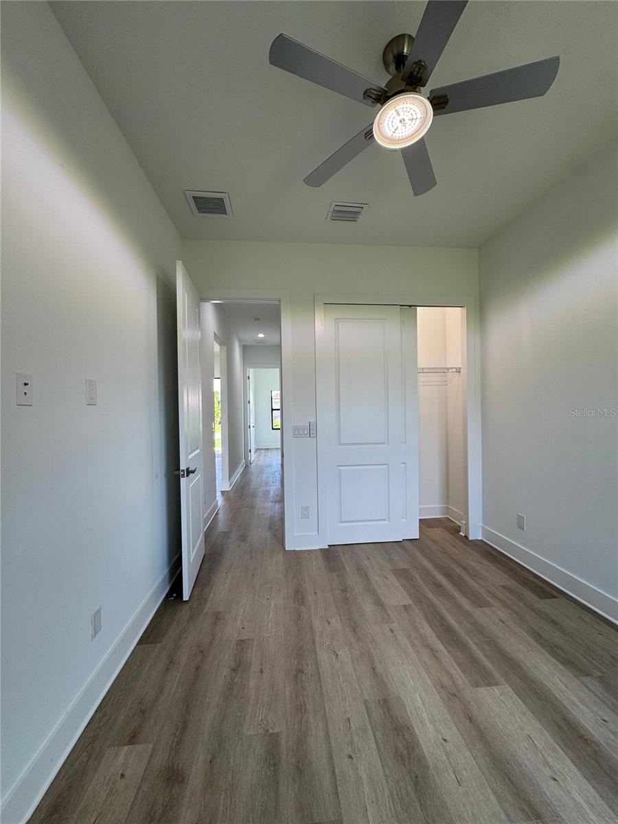 ROTONDA LAKES - Residential