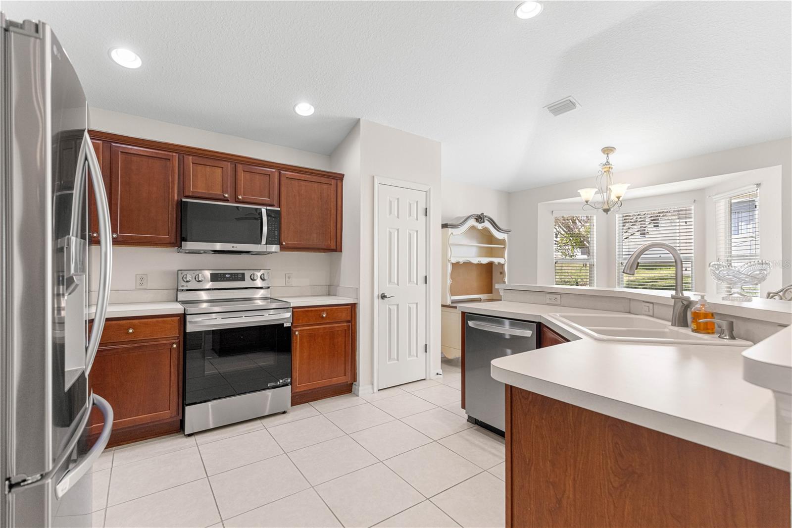 VILLAGES OF SUMTER - Residential