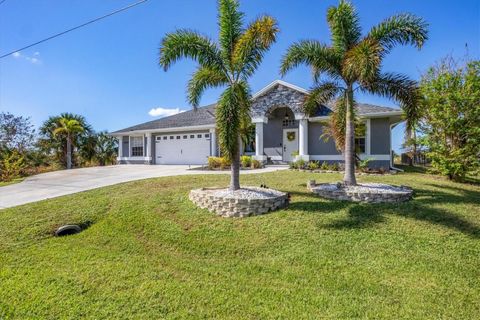 A home in PORT CHARLOTTE