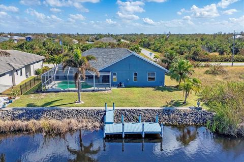 A home in PORT CHARLOTTE