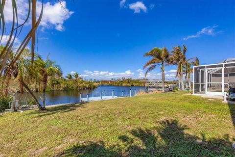 A home in PORT CHARLOTTE