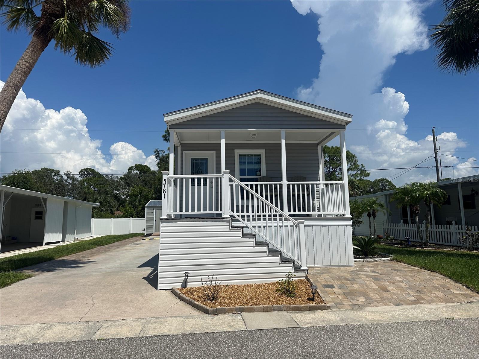 View VENICE, FL 34293 mobile home