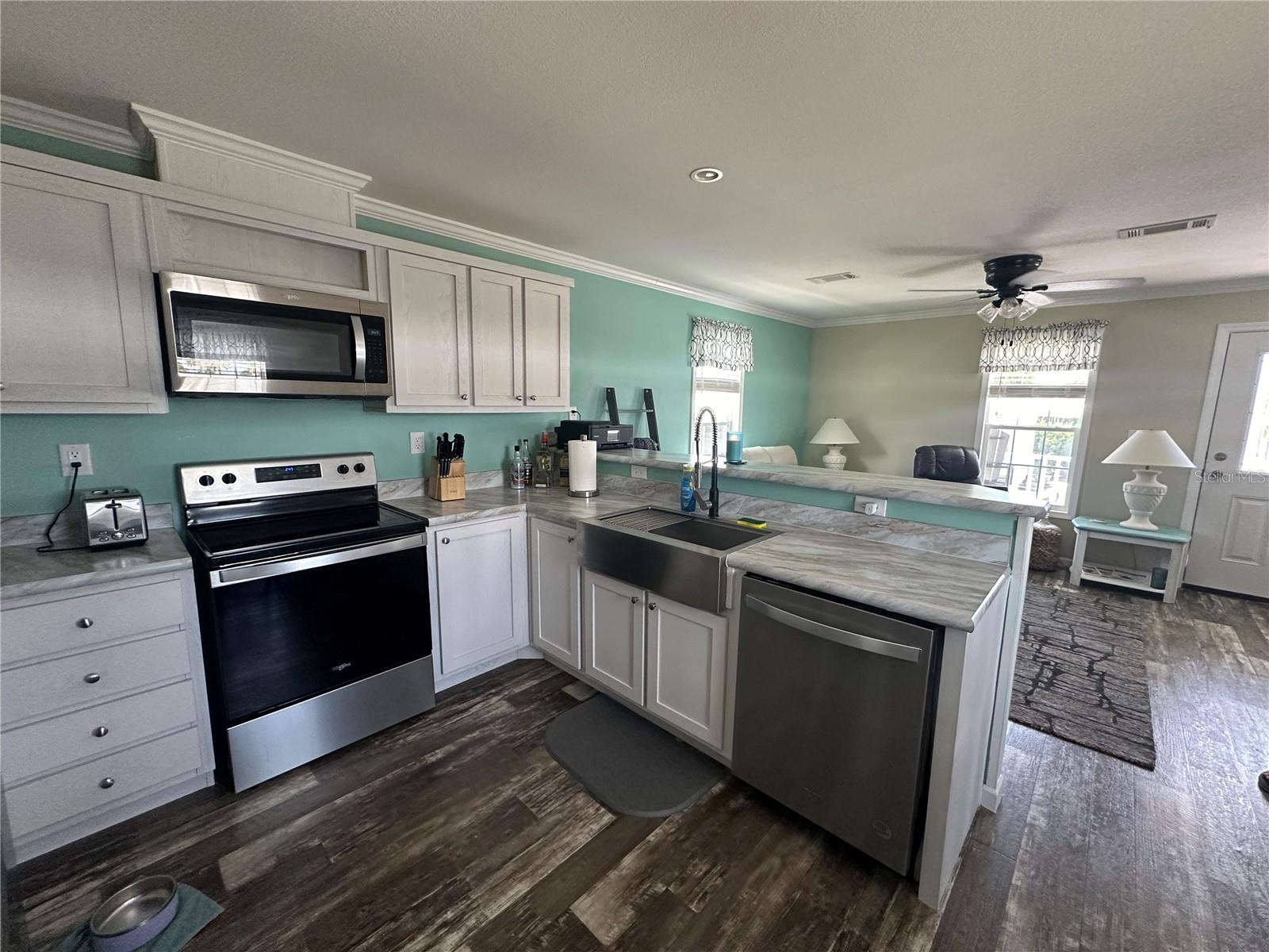 Photo 8 of 27 of 5781 ORANGE BLOSSOM ROAD mobile home