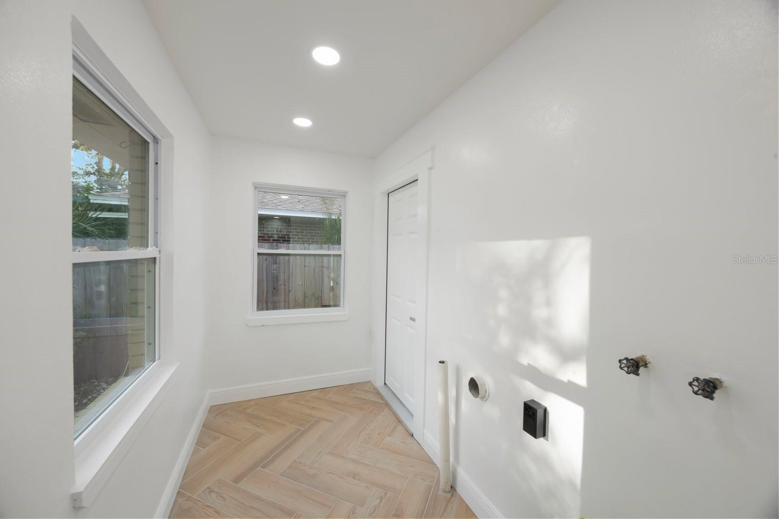 WATERVIEW PARK SEC 1 - Residential